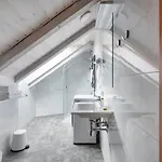 Apartment Small Attic In Old Town